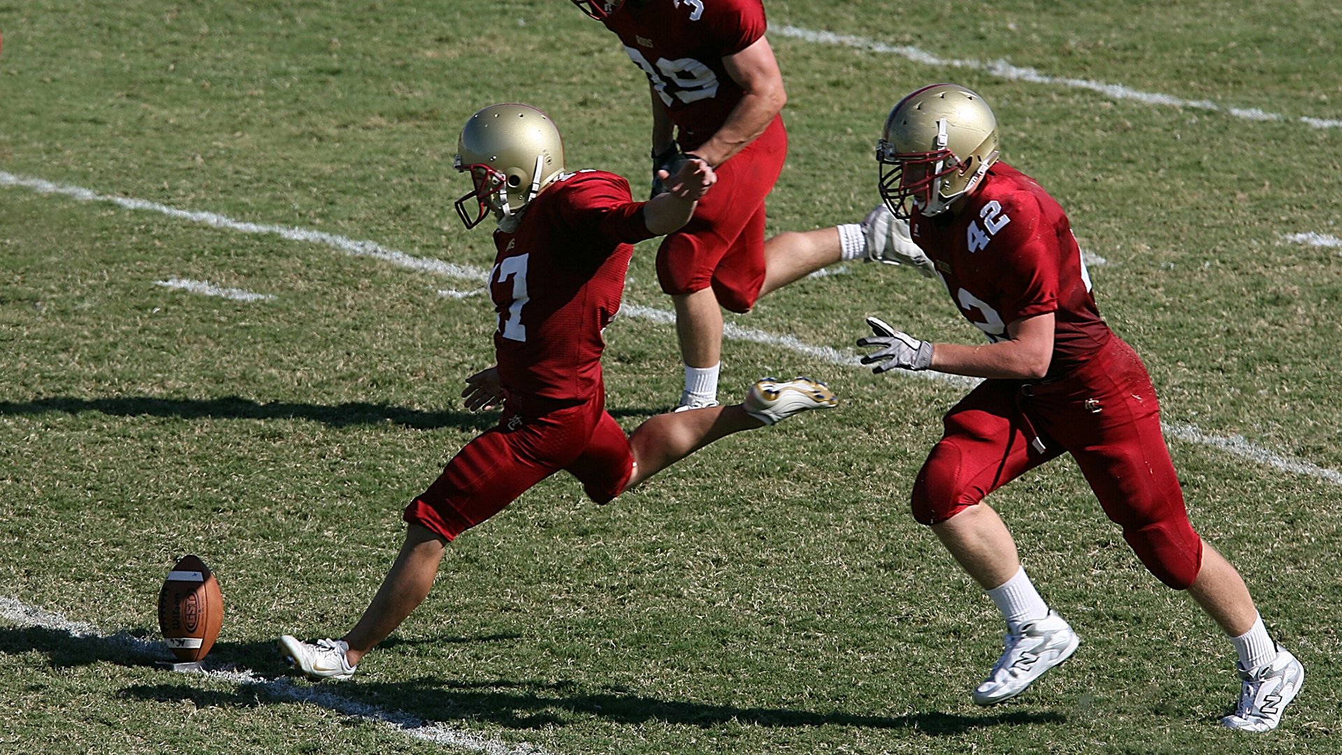 开云体育官方网站-F1新赛季揭幕战之夜，佩德里关键制胜，赛道与绿茵的奇妙共振  第2张